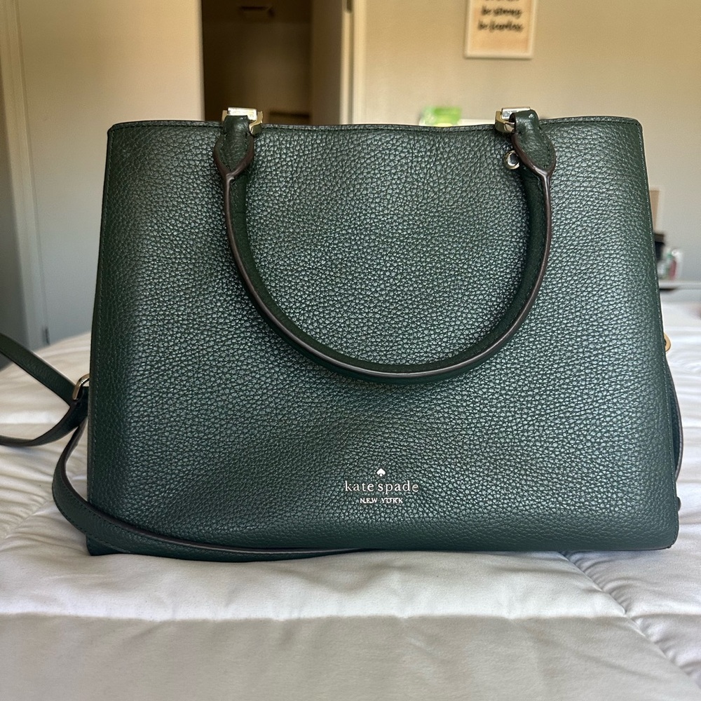 Kate Spade Medium Purse with crossbody